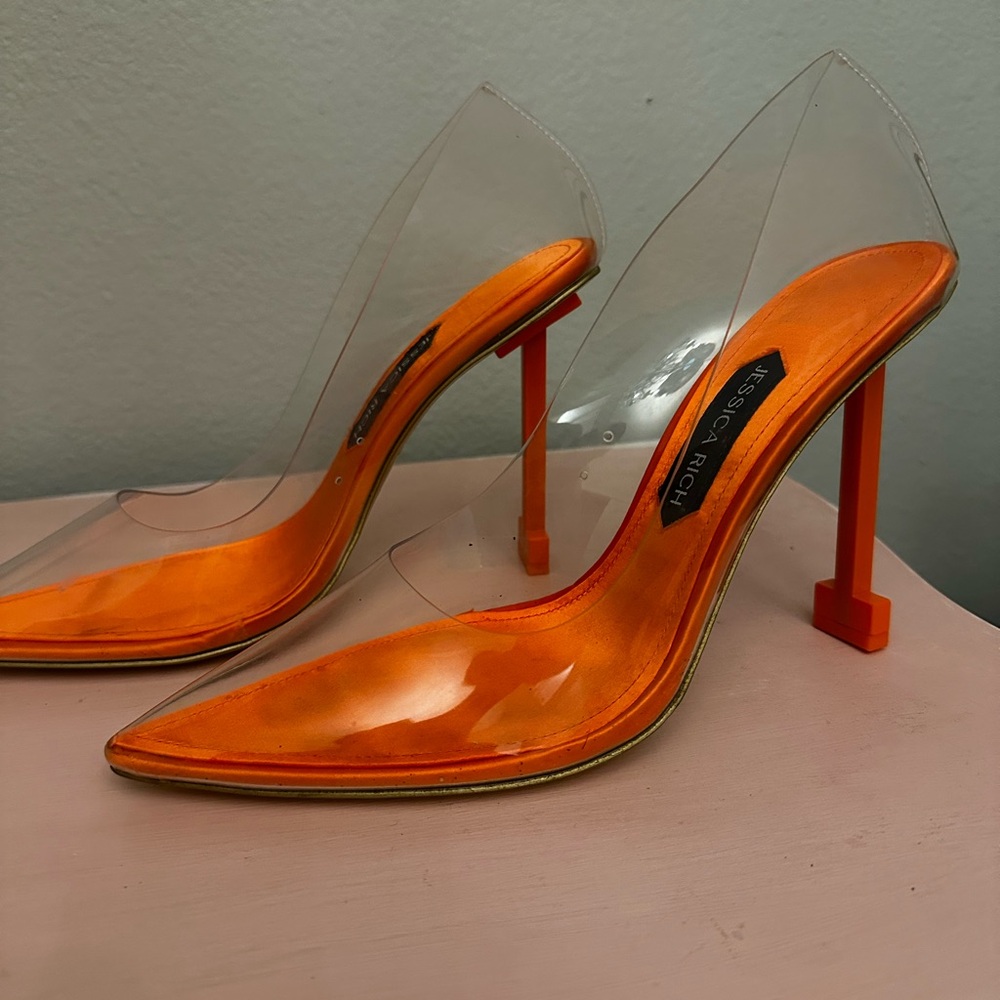 Jessica Rich Women's So Fancy Tall Pump in Orange Sz 41 US 11